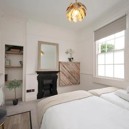 The Haze House - 4 Bed Townhouse Apartment Bath Exterior photo